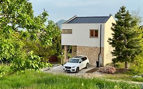 Villa Popice s výhledem na Pálavu